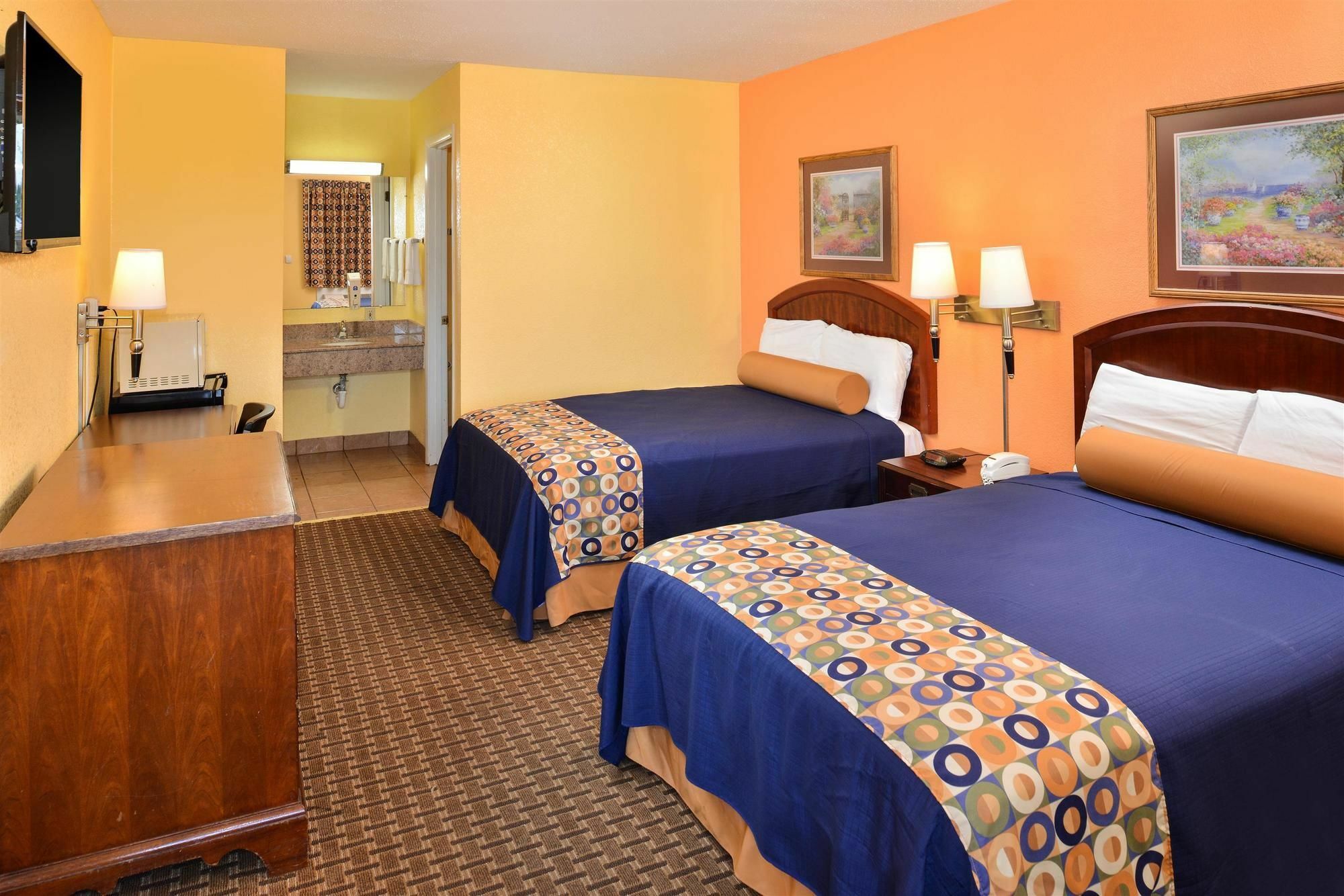 Americas Best Value Inn-Princess Anne Bagian luar foto